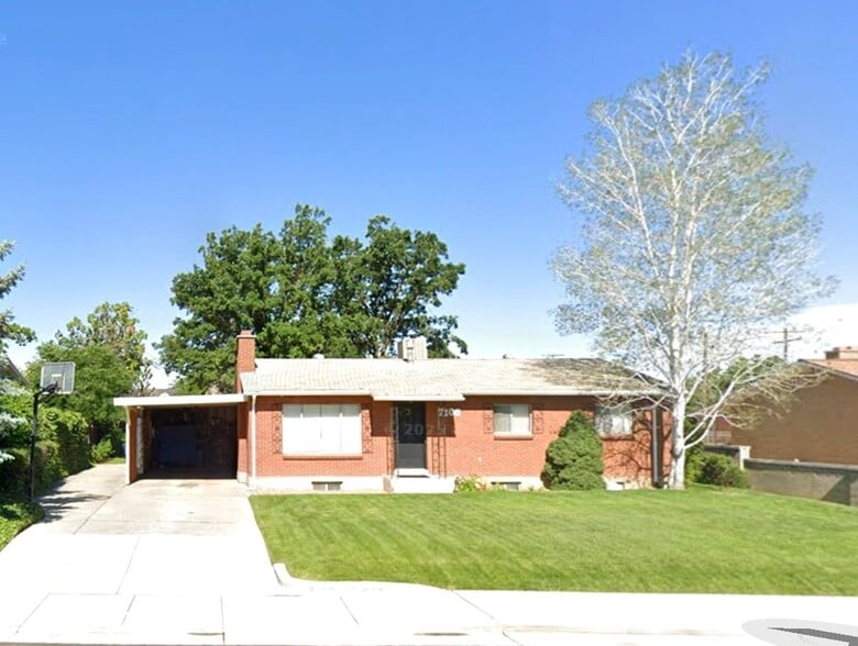 Building Photo - 7168 S 1700 E