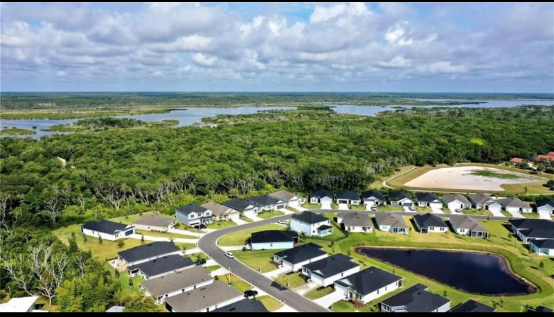 Building Photo - 85 Las Casitas Blvd