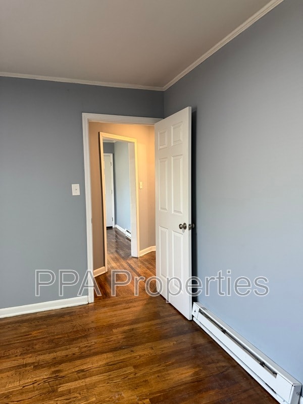 Building Photo - 221 Willow Ave