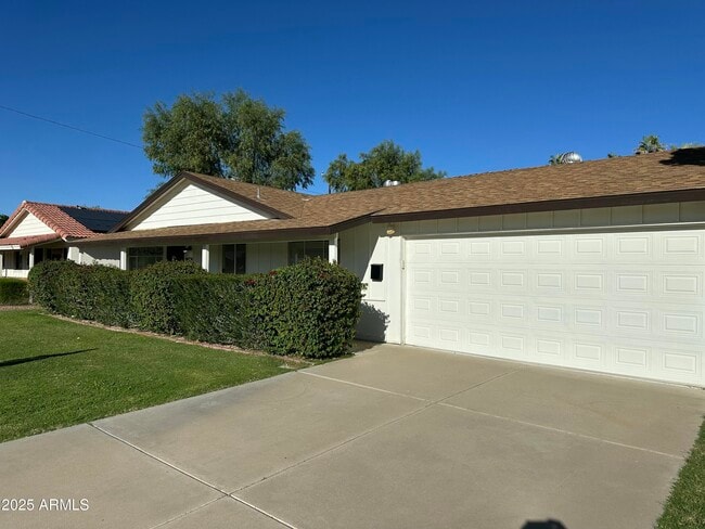 Building Photo - 3513 N Apache Way