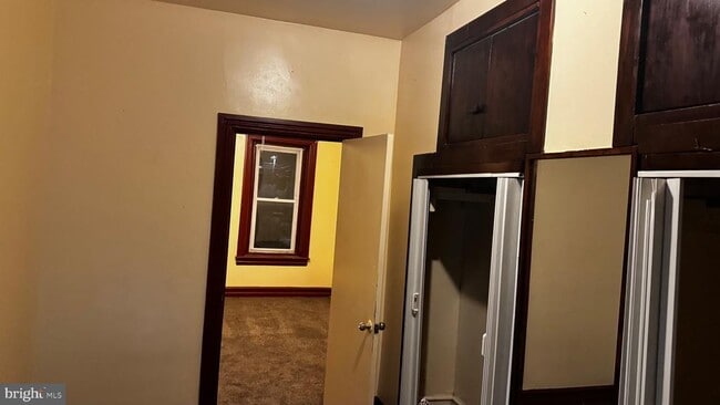 Building Photo - 828 Chestnut St