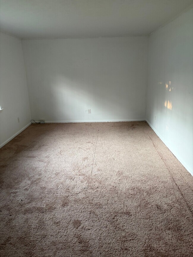 Building Photo - 5257 Goldmar Dr