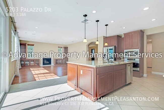 Building Photo - 5203 Palazzo Dr