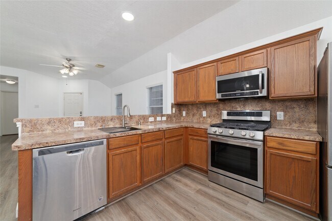 Building Photo - 7042 Durango Creek Ln