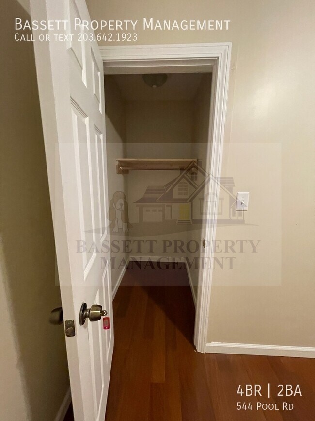 Building Photo - 544 Pool Rd