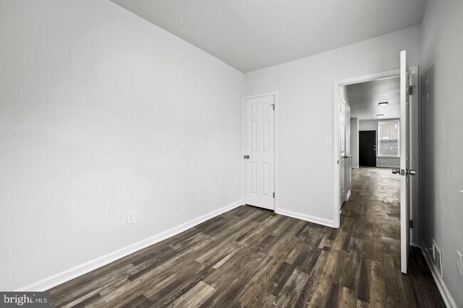 Building Photo - 22 S Carey St