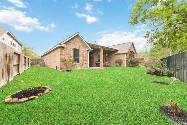 Building Photo - 27259 Jessica Hills Ln