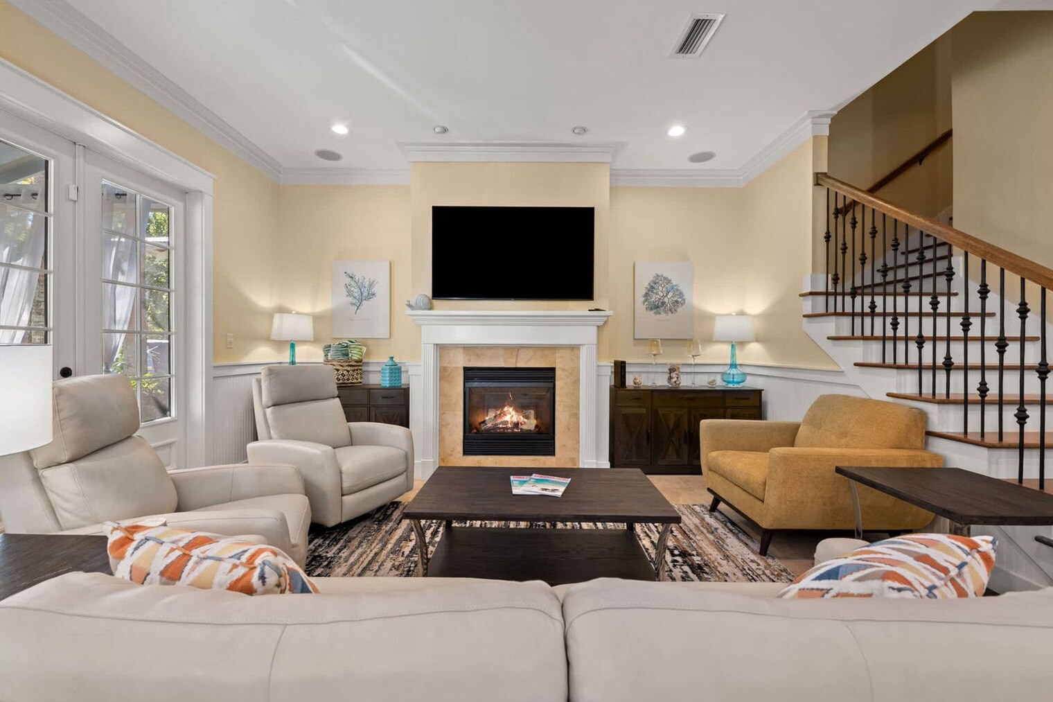 Building Photo - 2469 Bungalo Ln