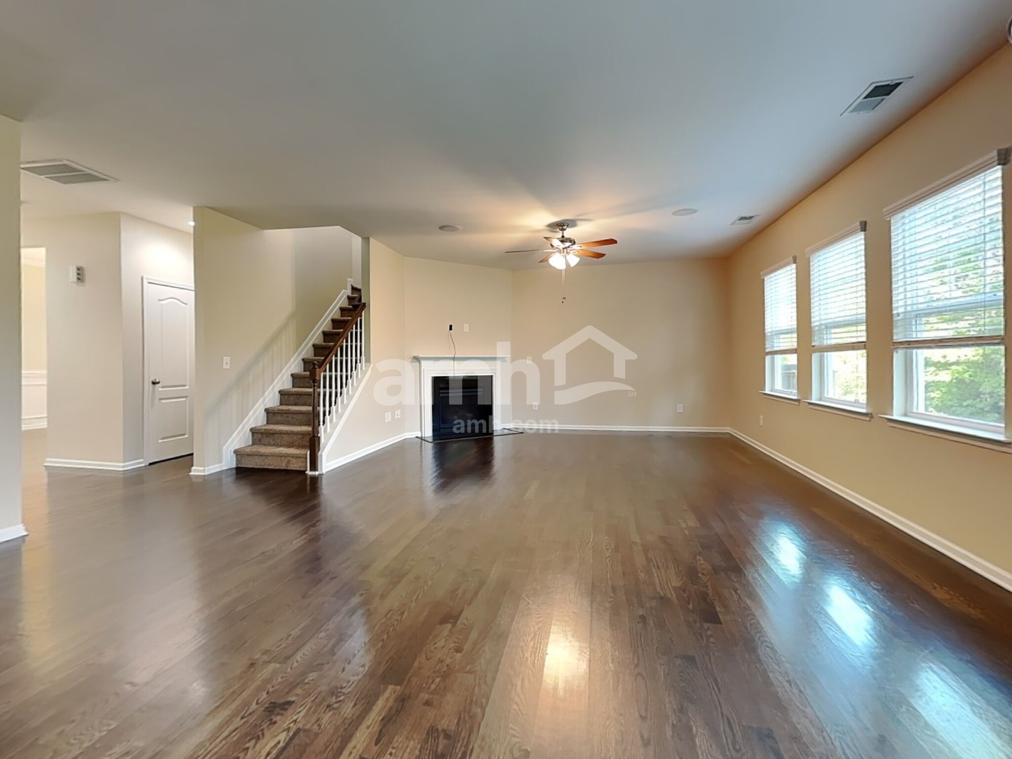 Building Photo - 1104 Wainscott Dr