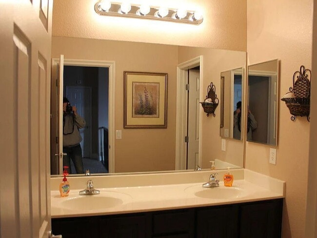 Building Photo - NO MIN CREDIT SCORE REQUIRED, BK OKAY, PAS...