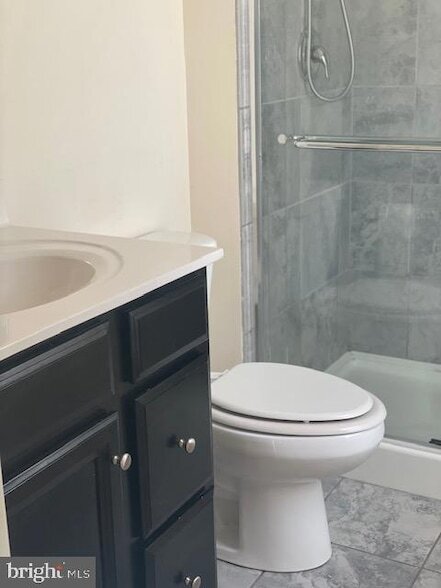 Building Photo - 112 Graystone Dr