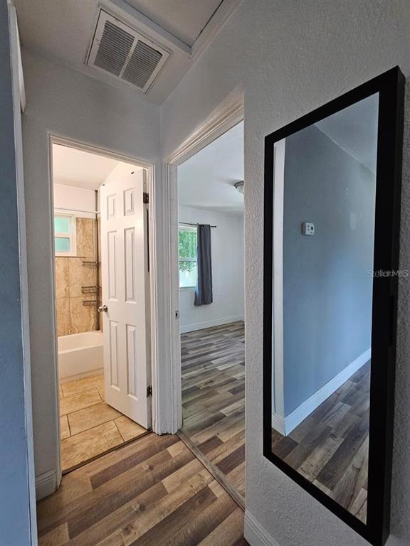 Building Photo - 1718 Guinyard Way