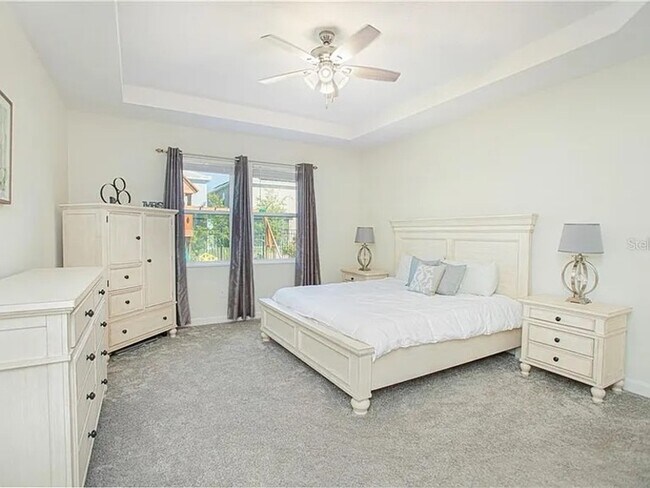 Building Photo - 11932 Satire St