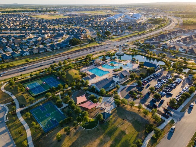 Building Photo - 13349 Bearded Flt