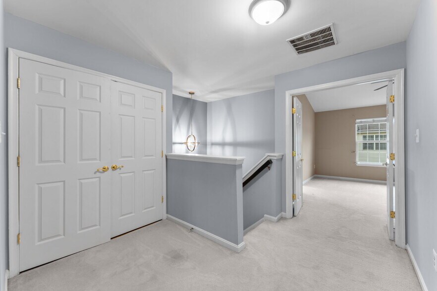 Building Photo - 21779 Goose Cross Ter