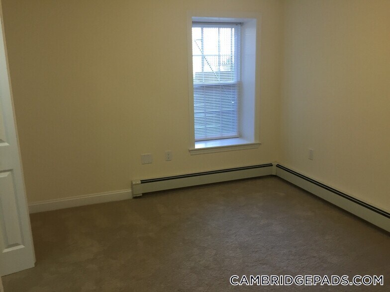 Building Photo - 55 Langdon St