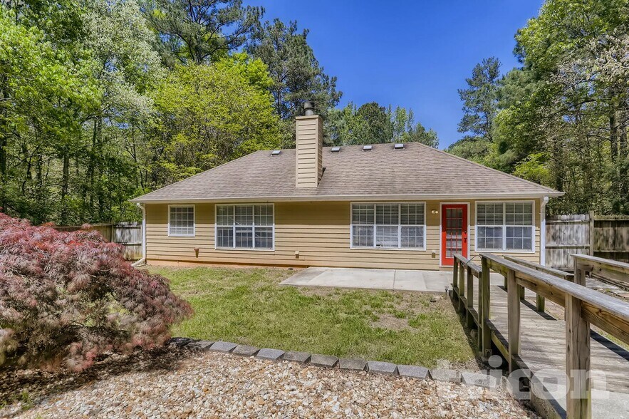 Building Photo - 2024 Atha Woods Dr