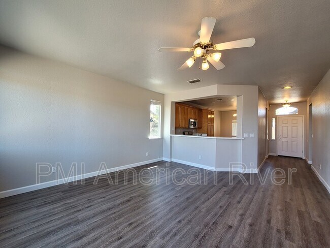 Building Photo - 10893 Bellone Way
