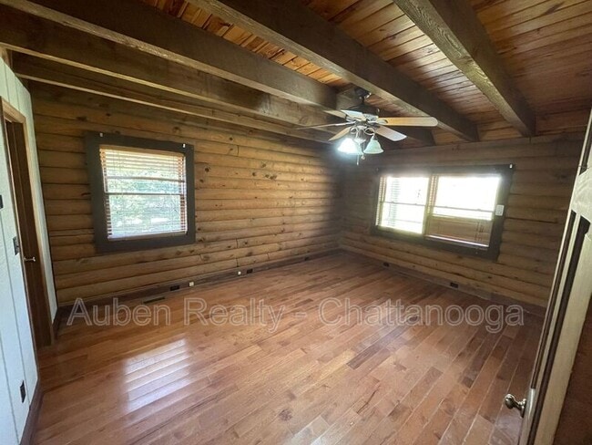 Building Photo - 2414 Briggs Ave