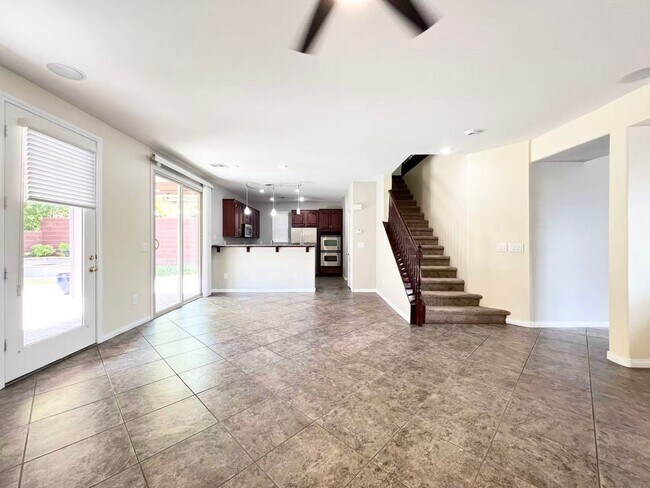 Building Photo - 10555 Winter Grass Dr