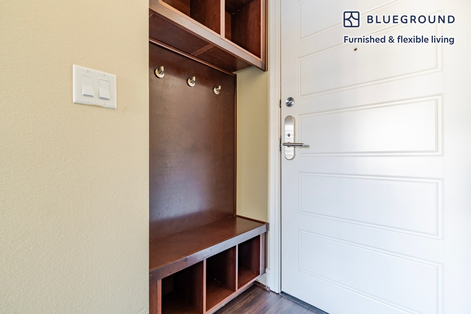 Building Photo - 214 Barton Springs Rd