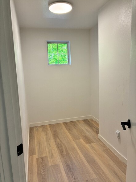 Building Photo - 31182 3rd Ct S