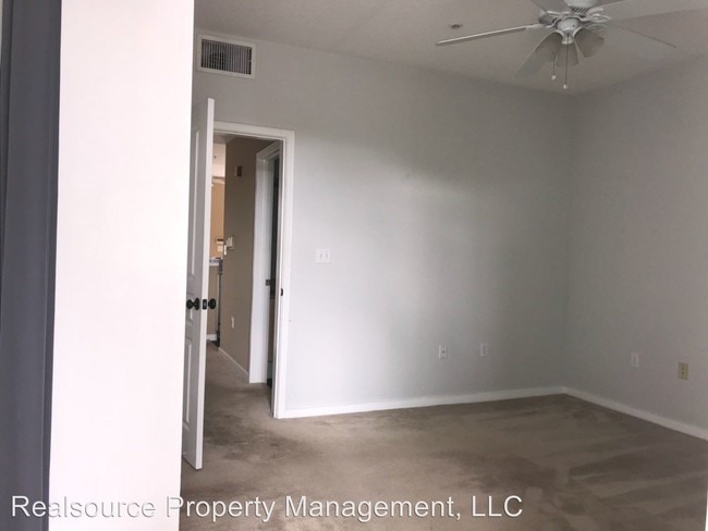 Building Photo - 600 Market St