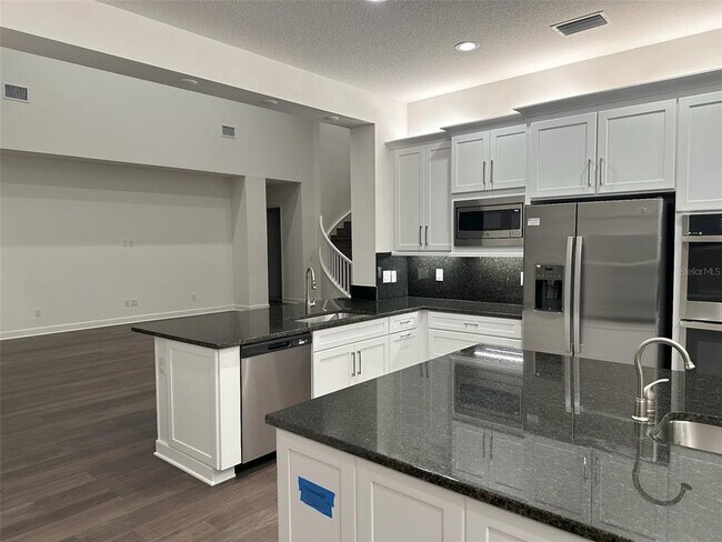 Building Photo - 32240 Mahogany Valley Dr