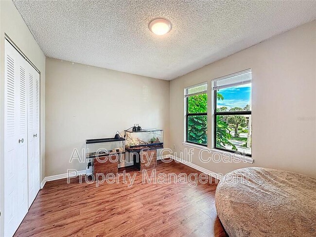 Building Photo - 4057 Crockers Lake Blvd