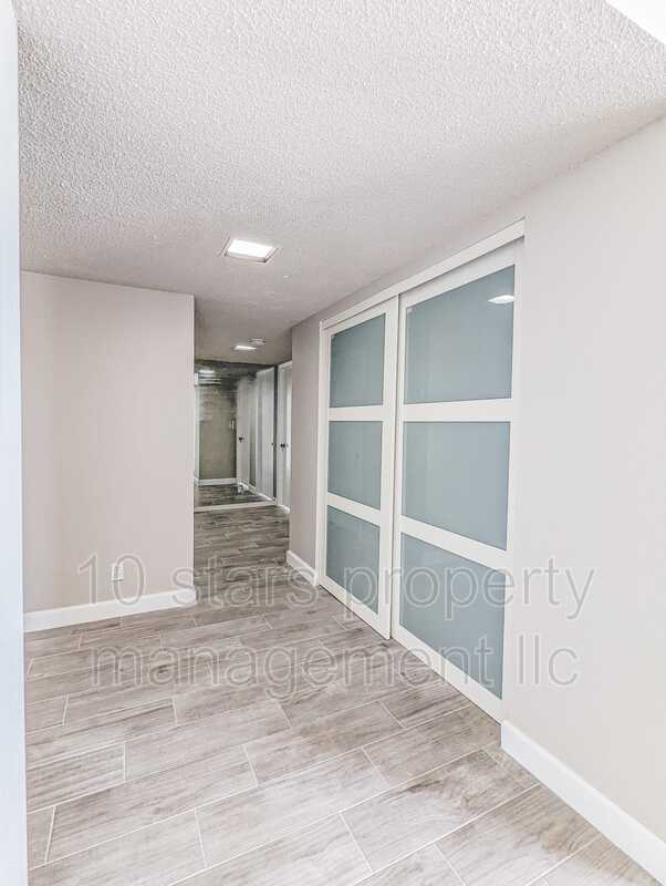 Building Photo - 1400 Gulf Blvd