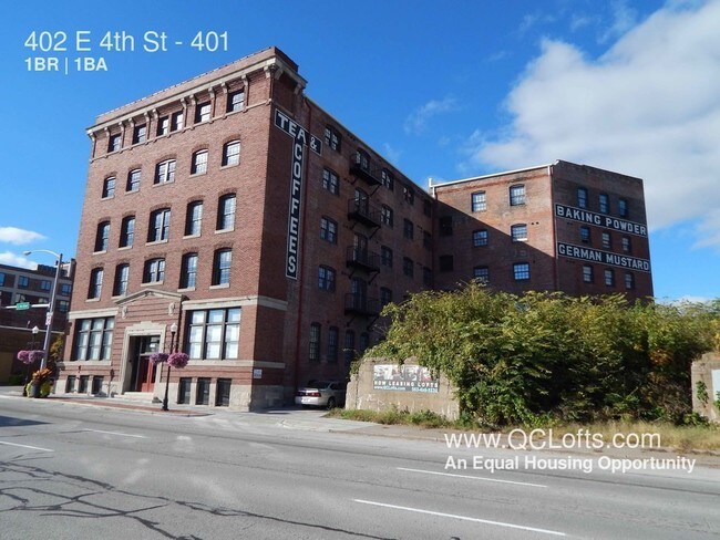 Building Photo - Halligan Coffee Company Lofts- 1 BR Riverview