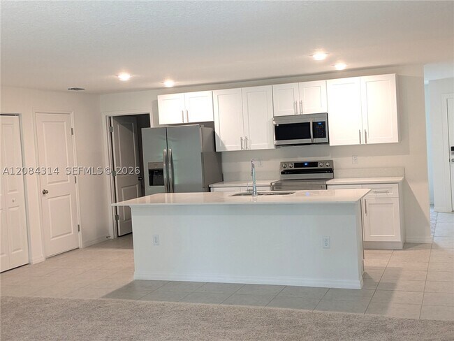 Building Photo - 1329 Biarritz St NW