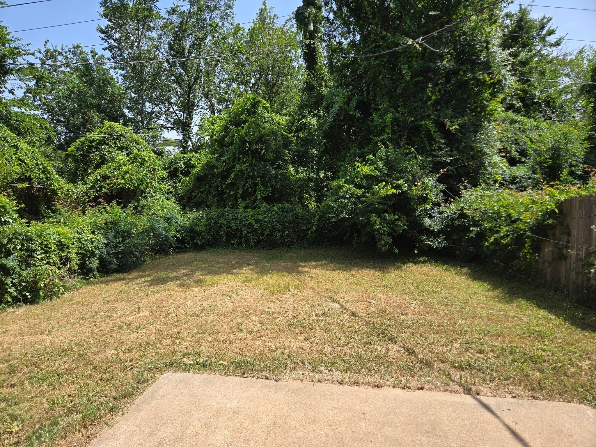 Building Photo - 1204 Holik Dr