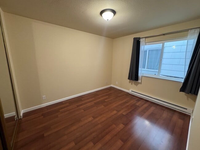 Building Photo - 361-3rd