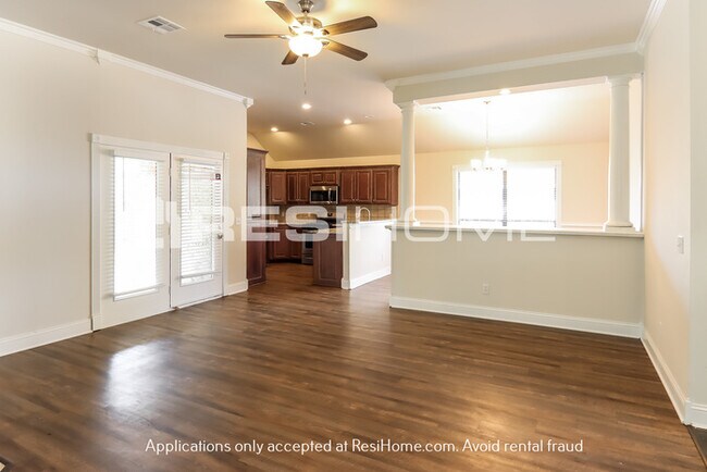 Building Photo - Home for Rent