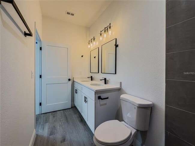 Building Photo - 14245 SW 28th Ct