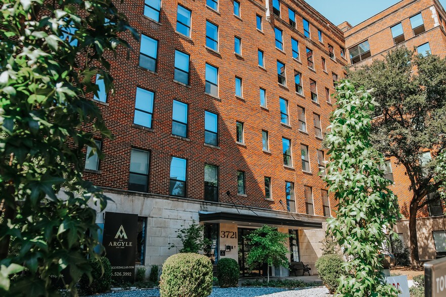 The Argyle 3721 N Hall St Dallas TX 75219 Apartment Finder