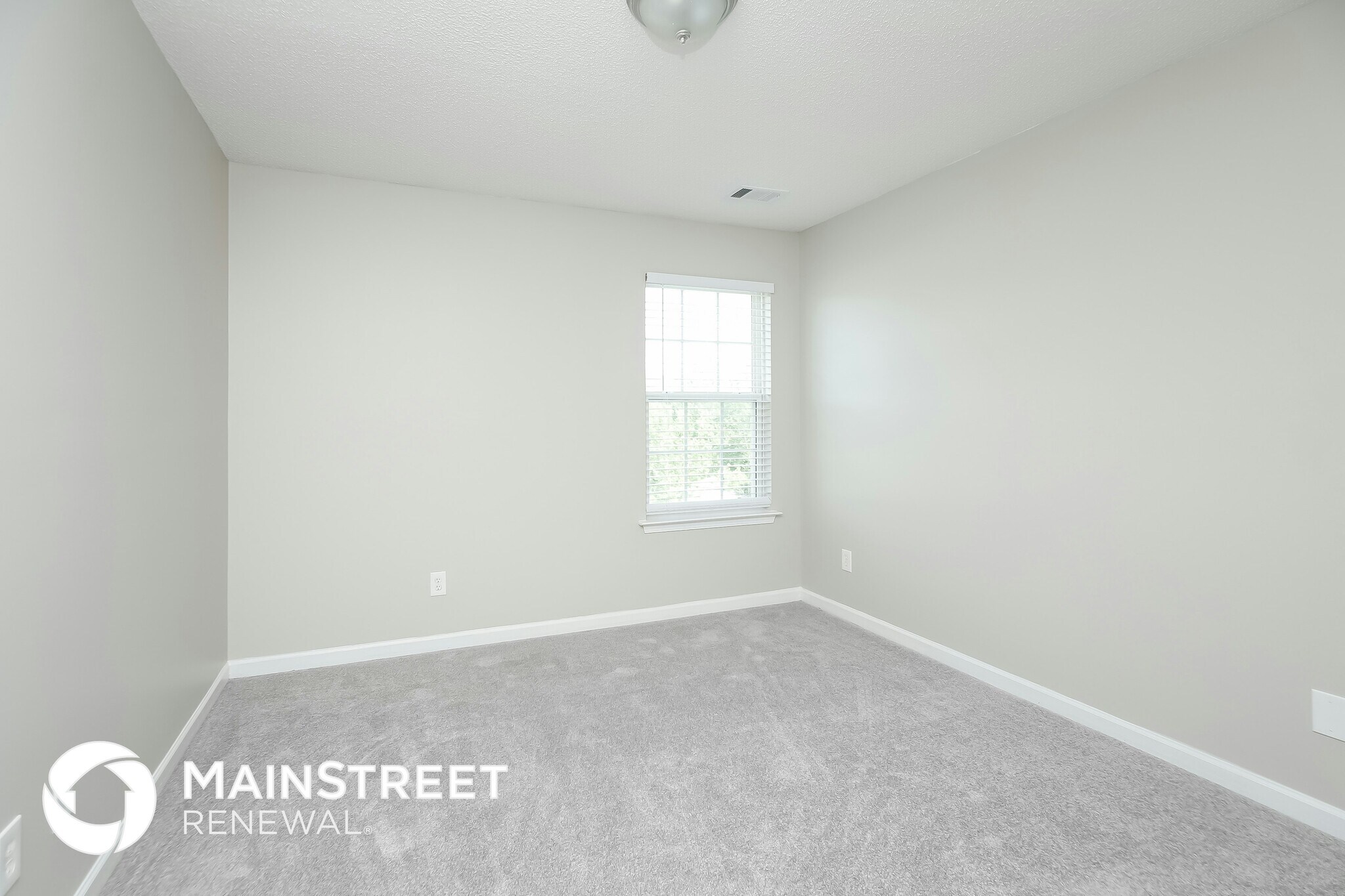 Building Photo - 48 Walden Crossing