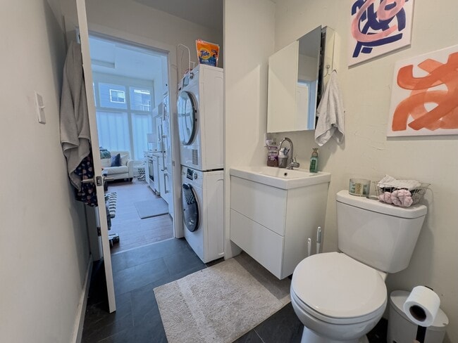 Building Photo - 1832-34 Callowhill St