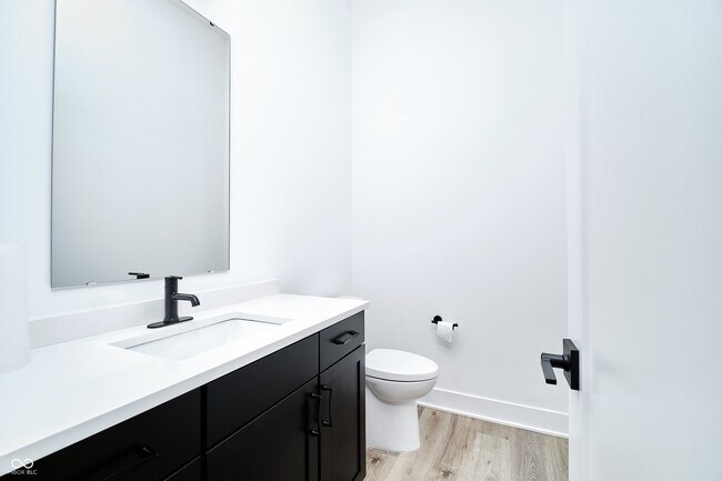 Building Photo - 519 Fulton St