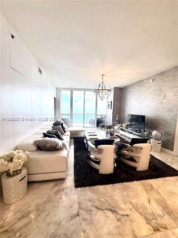 Building Photo - 16001 Collins Ave