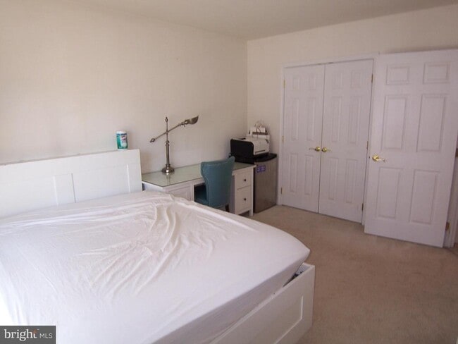 Building Photo - 4618 Battenburg Ln