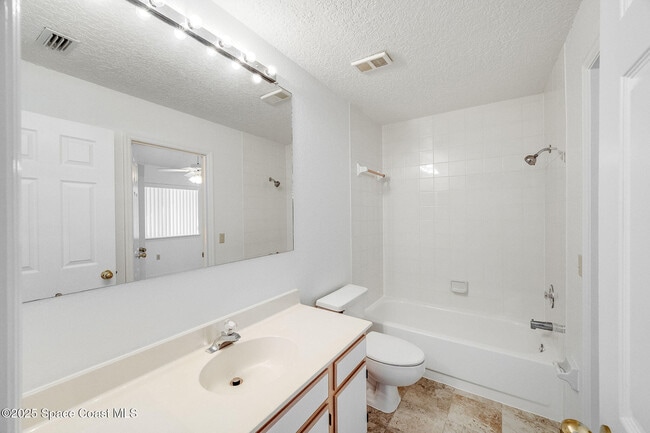 Building Photo - 575 Shadow Wood Ln