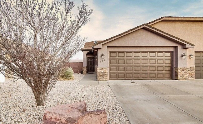 Building Photo - 145 S 1930 W