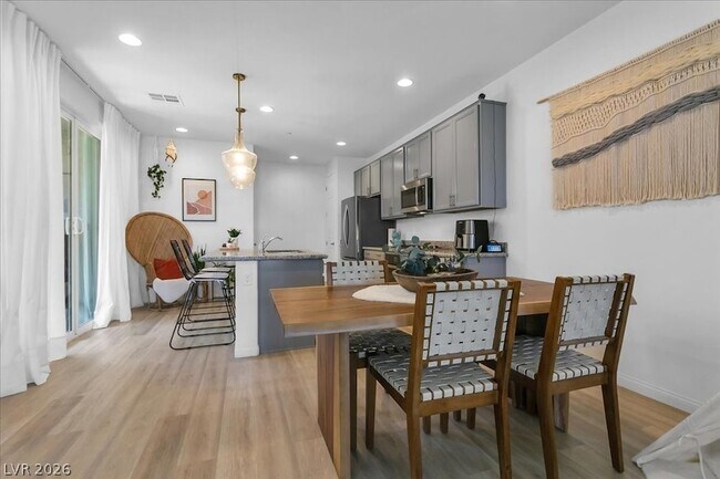 Building Photo - 92 Kimberlite Dr