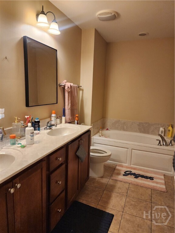 Building Photo - 301 Kendal Ct
