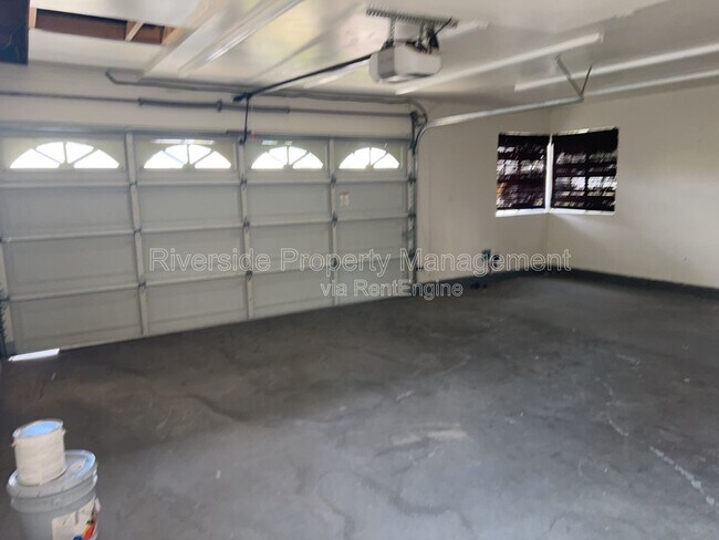 Building Photo - 2861 Carma Ct