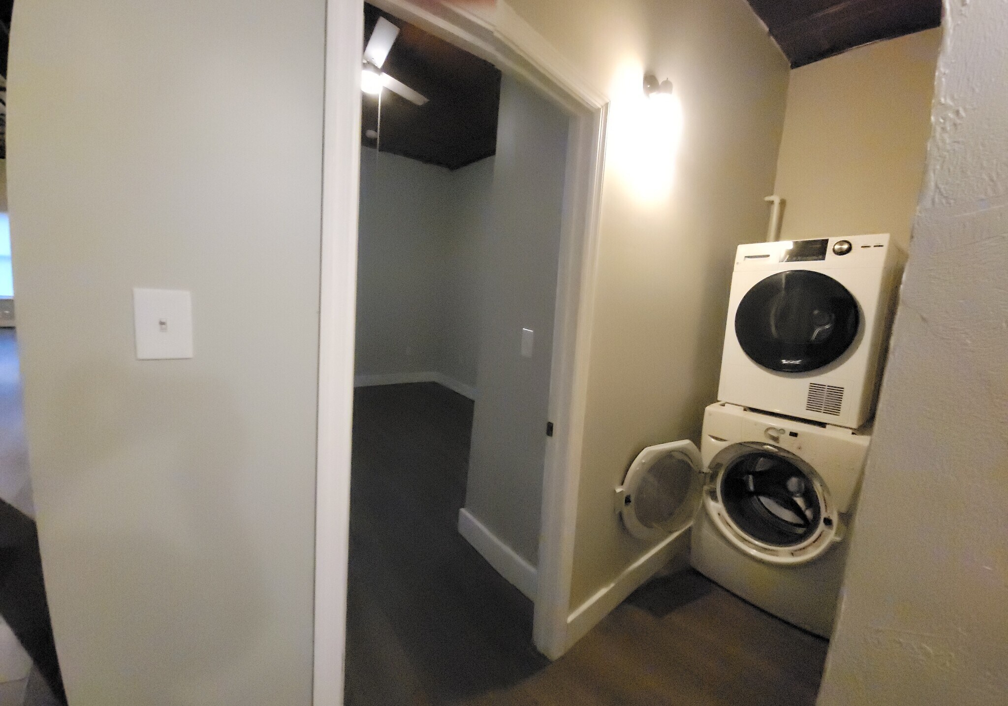 Building Photo - 440 Franklin Ave