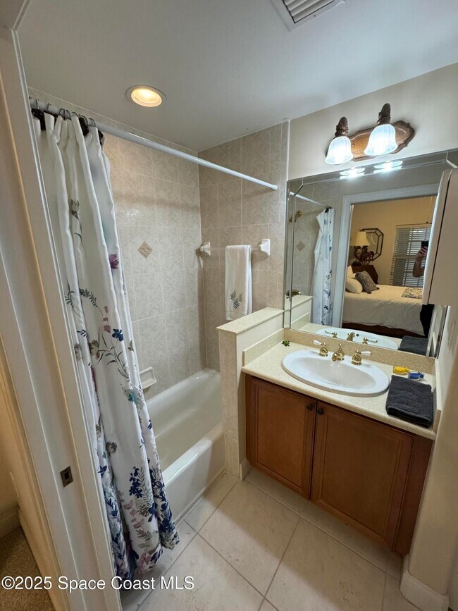 Building Photo - 4955 Dixie Hwy NE