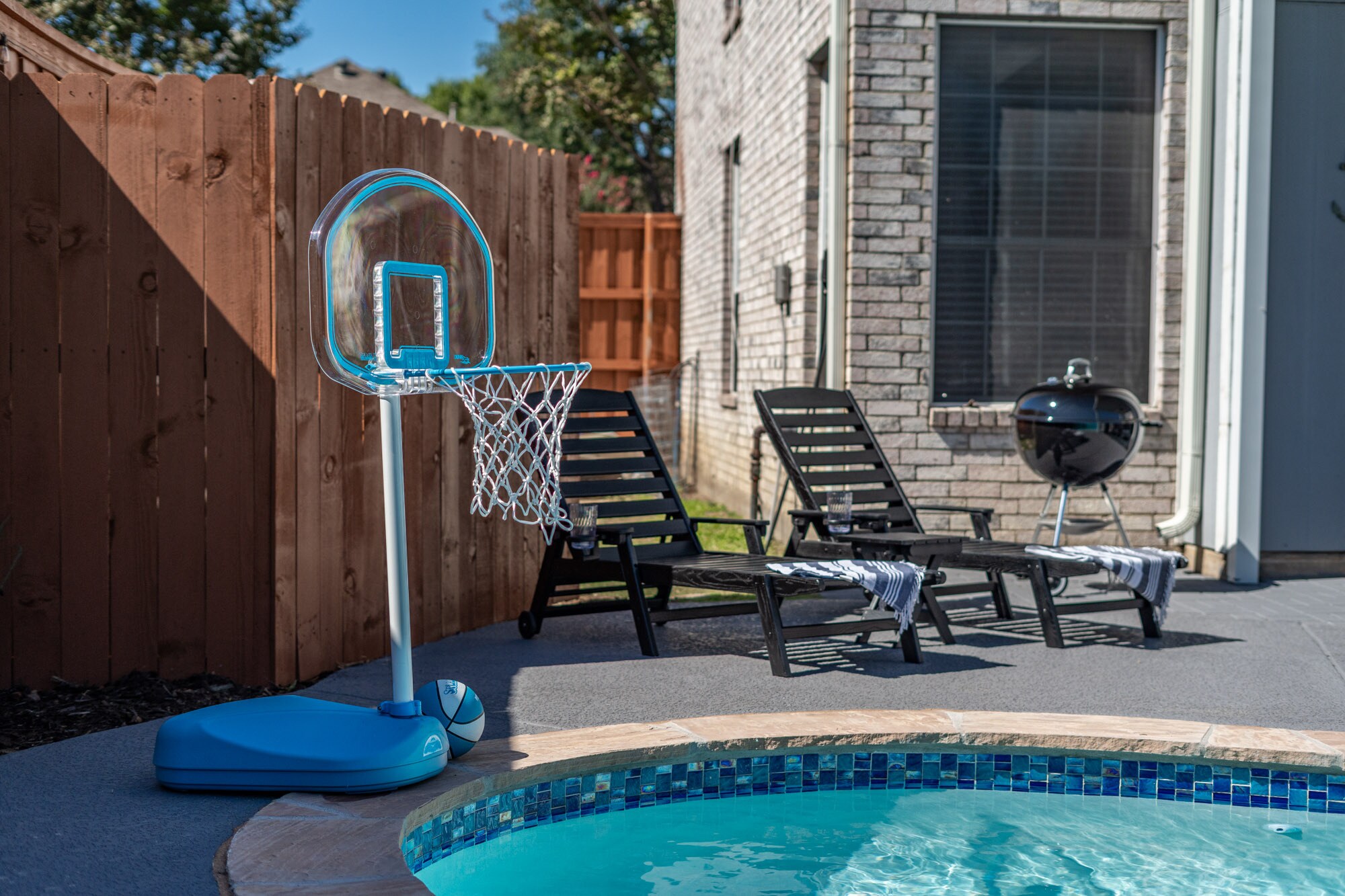 Backyard Pool - 707 Cottonwood Bend Dr